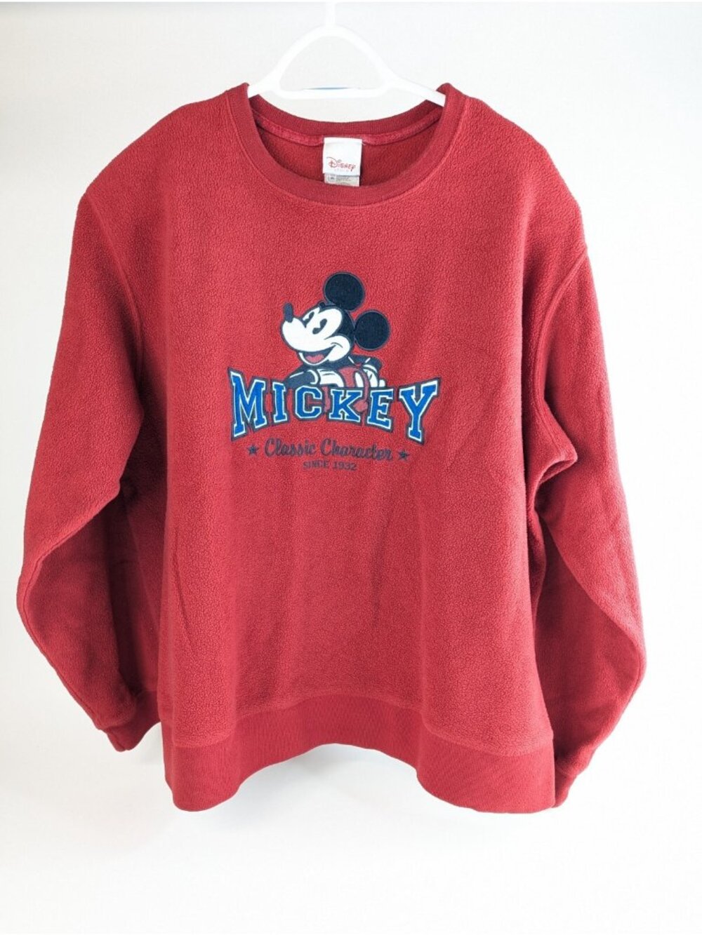 Mickey Mouse Womens XL Sweatshirt Vintage Red Spellout Crewneck Disney Store